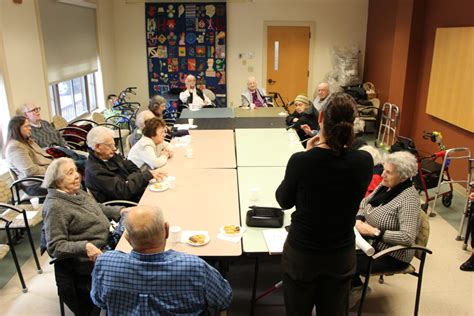 Low Vision Support Groups .